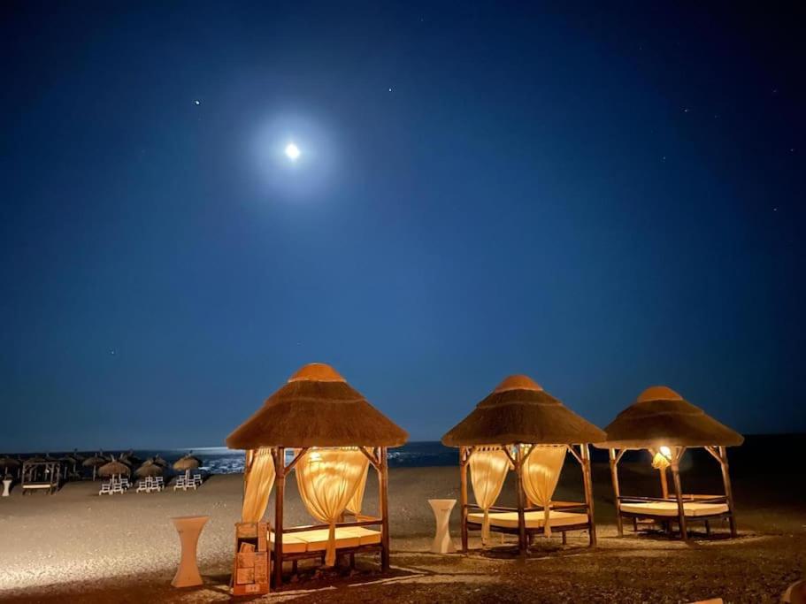 מוטריל Apartamento Con Vistas Al Mar En Playa Granada מראה חיצוני תמונה