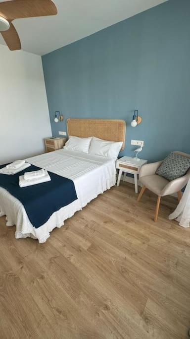 מוטריל Apartamento Con Vistas Al Mar En Playa Granada מראה חיצוני תמונה